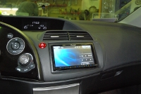   Pioneer AVH-P4100DVD  Honda Civic 5D